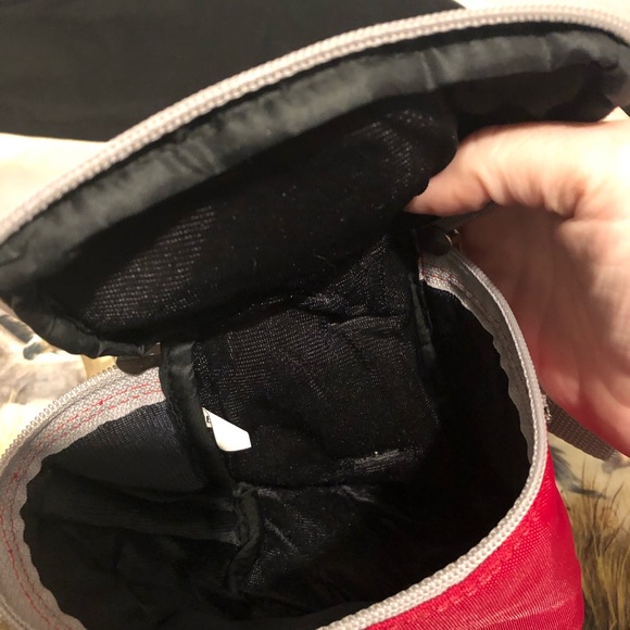 Vintage Case Logic CD Bag- 741 $15 or $12 w/offer - Picture 2 of 4